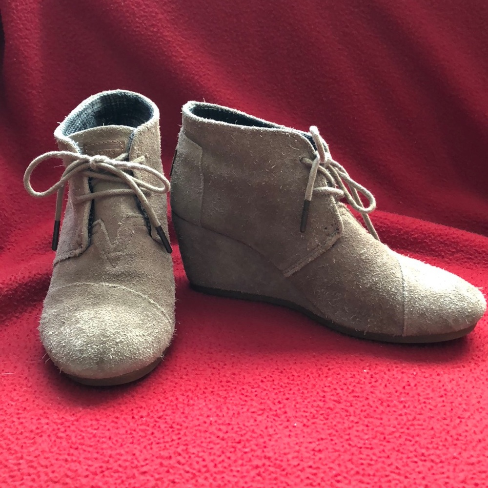 Toms wedges! Worn one fall/ winter season